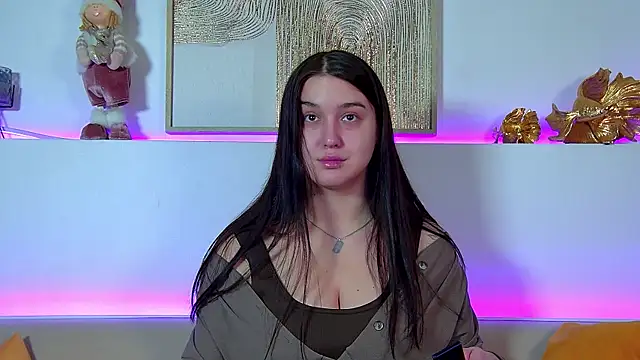 Snapshot of ChristinaMilton chatting on January 14, 2026, 6:08 am ChristinaMilton online show from January 14, 2026, 6:08 am