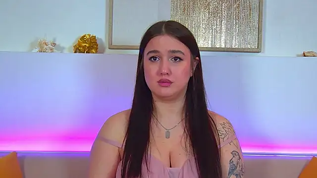 Snapshot of ChristinaMilton chatting on February 28, 2026, 6:31 pm ChristinaMilton online show from February 28, 2026, 6:31 pm