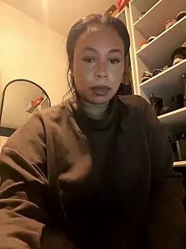 Snapshot of bigbootyjayda chatting on January 15, 2026, 11:30 pm bigbootyjayda online show from January 15, 2026, 11:30 pm