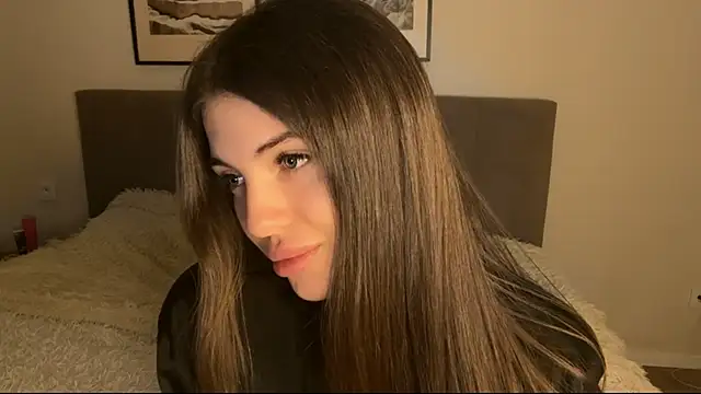 Snapshot of aryamirelle chatting on October 31, 2025, 11:50 pm aryamirelle online show from October 31, 2025, 11:50 pm