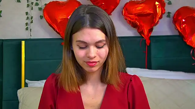 PollyLanders online show from February 14, 2025, 10:58 pm