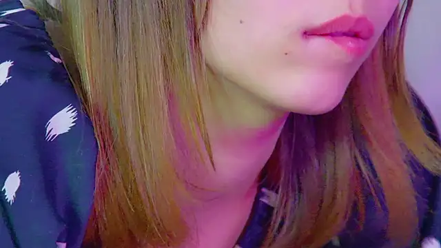 PollyLanders online show from March 18, 2025, 3:42 am