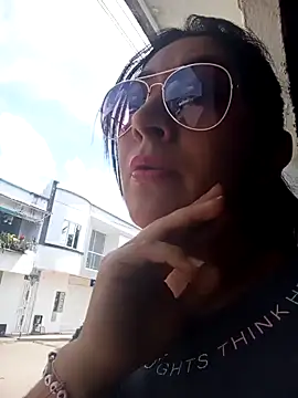 Snapshot of ELISA_90 chatting on January 26, 2025, 3:58 pm ELISA 90 online show from January 26, 2025, 3:58 pm
