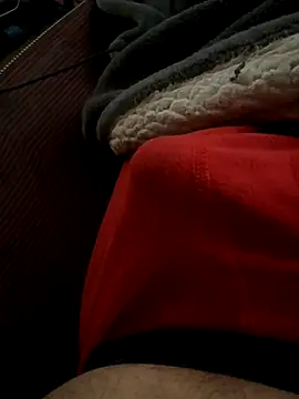 Snapshot of jrizz215 chatting on November 16, 2025, 3:39 pm jrizz215 online show from November 16, 2025, 3:39 pm