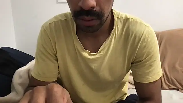 Snapshot of Lucascacaca chatting on June 27, 2026, 10:04 pm Lucascacaca online show from June 27, 2026, 10:04 pm
