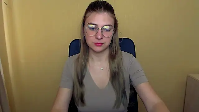 Snapshot of Luna_Lush_ chatting on September 26, 2025, 12:53 pm Luna Lush online show from September 26, 2025, 12:53 pm