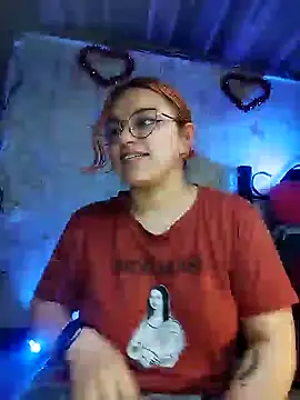 SophiaWeestt99 online show from March 8, 2025, 5:17 am