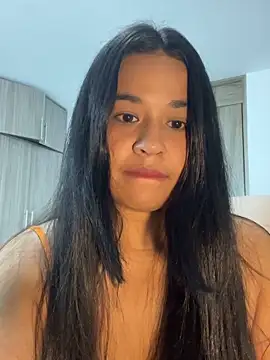 Aitana98  online show from October 21, 2025, 2:12 am