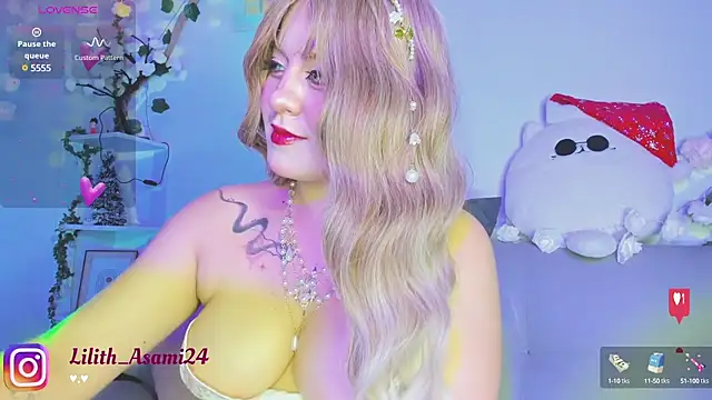 Snapshot of Lilith_Asami chatting on December 11, 2024, 9:30 am Lilith Asami online show from December 11, 2024, 9:30 am