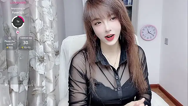 NINIbaby-99 online show from November 16, 2025, 3:17 pm