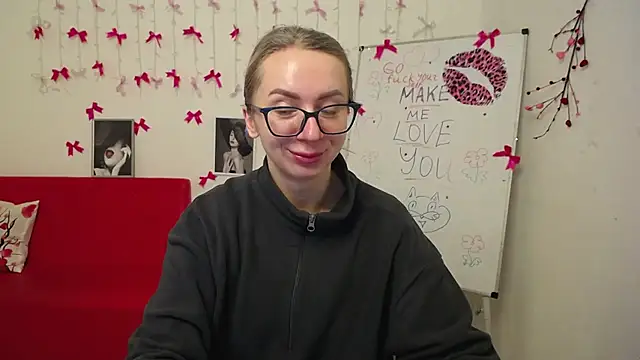 Snapshot of VasilisaSii chatting on March 3, 2026, 6:19 am VasilisaSii online show from March 3, 2026, 6:19 am