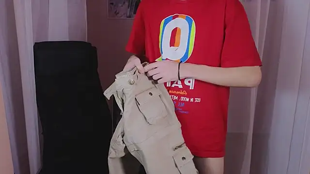 Snapshot of TommieH chatting on February 8, 2025, 5:18 am TommieH online show from February 8, 2025, 5:18 am