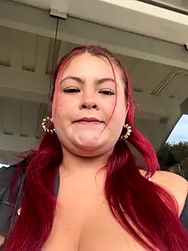 lia moon77 online show from November 19, 2025, 8:20 pm