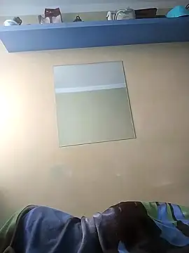 Snapshot of Andrzej-M chatting on September 26, 2025, 10:30 am Andrzej-M online show from September 26, 2025, 10:30 am