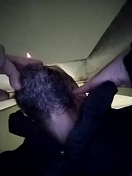 Snapshot of Andrzej-M chatting on December 15, 2025, 5:39 pm Andrzej-M online show from December 15, 2025, 5:39 pm