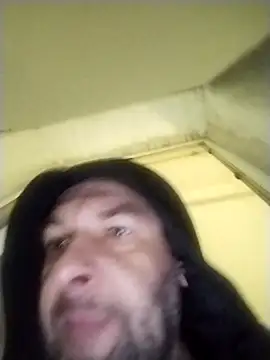 Snapshot of Andrzej-M chatting on January 15, 2026, 5:38 pm Andrzej-M online show from January 15, 2026, 5:38 pm