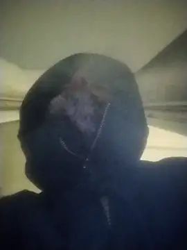 Snapshot of Andrzej-M chatting on February 14, 2026, 8:27 pm Andrzej-M online show from February 14, 2026, 8:27 pm