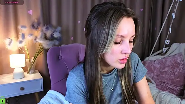 Snapshot of Wendy_mm chatting on February 22, 2026, 8:57 am Wendy mm online show from February 22, 2026, 8:57 am