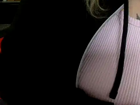 vanillesoumise online show from December 5, 2024, 11:27 am