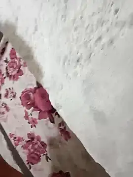 Snapshot of strip_1212 chatting on January 11, 2026, 12:04 am strip 1212 online show from January 11, 2026, 12:04 am