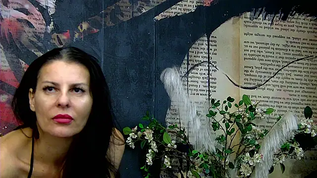 Snapshot of TessaKlarn chatting on September 13, 2025, 6:24 am TessaKlarn online show from September 13, 2025, 6:24 am