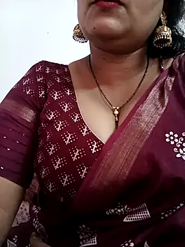 Nyra-23 online show from December 19, 2025, 8:32 am