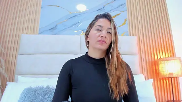 Mia Malkovaa  online show from July 13, 2026, 3:04 pm