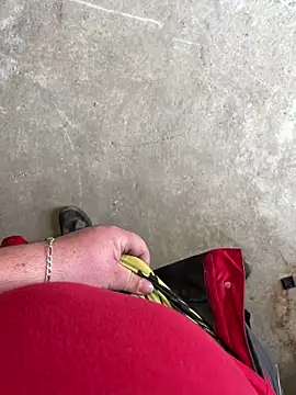 lescoquin2215 online show from March 6, 2025, 1:46 pm