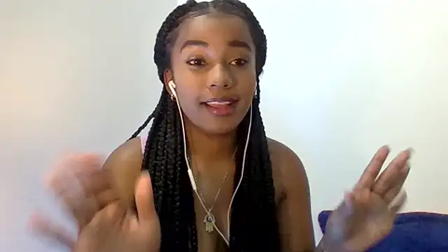 Snapshot of Behla_rouseh chatting on February 28, 2025, 11:01 pm Behla rouseh online show from February 28, 2025, 11:01 pm