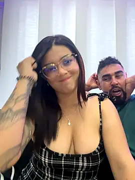 Snapshot of camianddanna chatting on October 26, 2025, 9:53 pm camianddanna online show from October 26, 2025, 9:53 pm