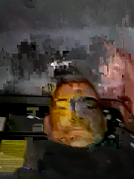 Snapshot of Holaluz2 chatting on December 2, 2025, 6:03 pm Holaluz2 online show from December 2, 2025, 6:03 pm