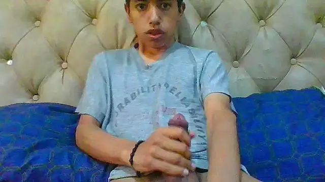 Snapshot of danuel23 chatting on September 10, 2025, 4:40 pm danuel23 online show from September 10, 2025, 4:40 pm