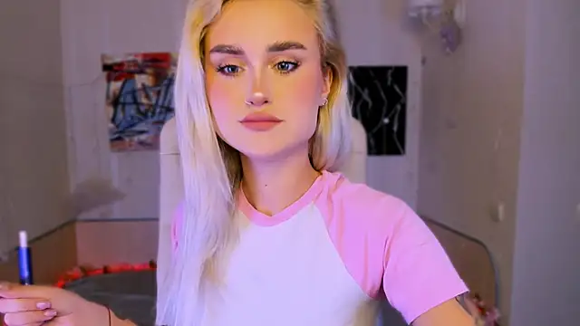  Ravenaa online show from November 24, 2025, 2:28 pm