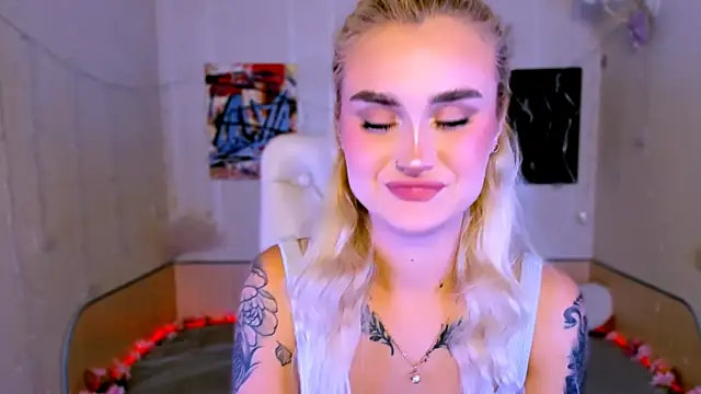  Ravenaa online show from November 29, 2025, 1:36 pm