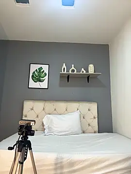 Snapshot of Soe_Lara chatting on November 18, 2025, 10:31 am Soe Lara online show from November 18, 2025, 10:31 am