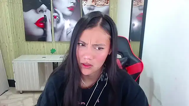 Catalehia Milk online show from January 30, 2025, 8:10 pm