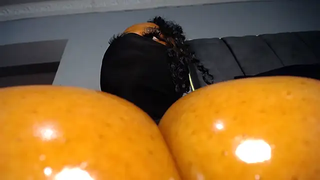 Snapshot of XPanther_24 chatting on February 9, 2026, 11:36 am XPanther 24 online show from February 9, 2026, 11:36 am