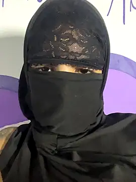 Snapshot of MARYADSUARD chatting on December 20, 2025, 4:08 am MARYADSUARD online show from December 20, 2025, 4:08 am