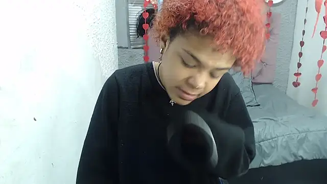 Snapshot of vainillaplaypussy chatting on February 26, 2025, 12:25 pm vainillaplaypussy online show from February 26, 2025, 12:25 pm