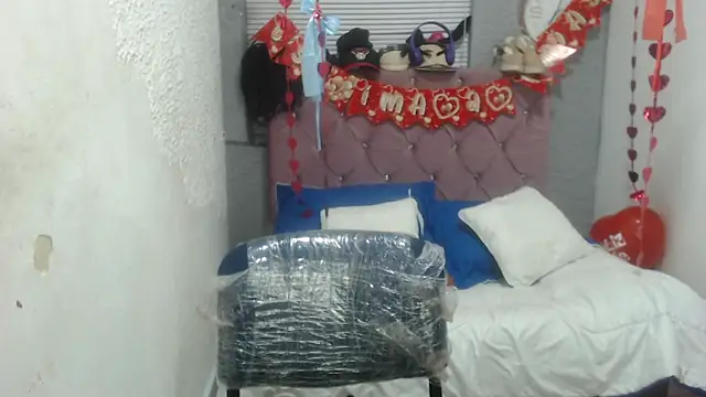 Snapshot of vainillaplaypussy chatting on March 20, 2025, 6:31 pm vainillaplaypussy online show from March 20, 2025, 6:31 pm