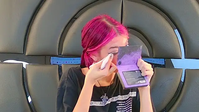 Snapshot of ElizabetthKitty chatting on January 27, 2025, 11:00 pm ElizabetthKitty online show from January 27, 2025, 11:00 pm