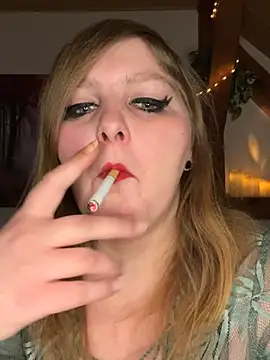 Snapshot of herz_steht_kopf90 chatting on March 2, 2025, 9:22 pm herz steht kopf90 online show from March 2, 2025, 9:22 pm