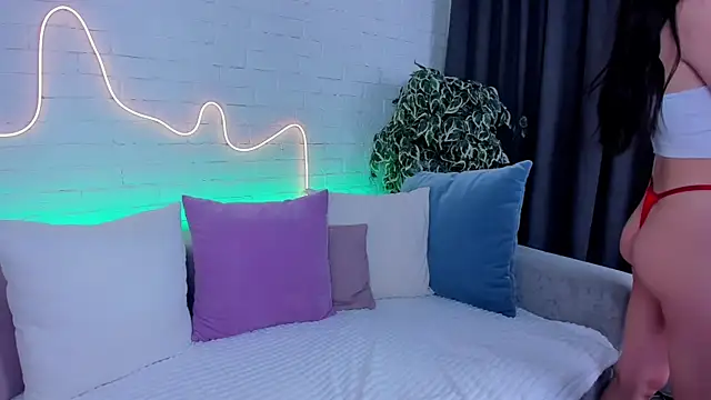 rossy babe  online show from November 14, 2025, 11:57 pm