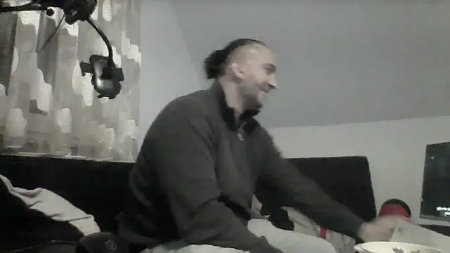 NewyorkDimi online show from November 25, 2025, 1:05 am