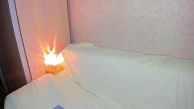 Snapshot of MelodyOfLovee chatting on January 18, 2026, 2:48 am MelodyOfLovee online show from January 18, 2026, 2:48 am