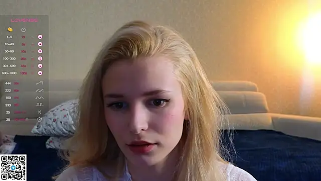 elsa limerence online show from February 1, 2025, 9:54 am