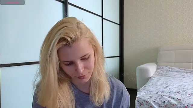 elsa limerence online show from March 3, 2025, 8:05 am