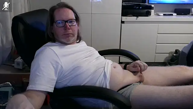 Snapshot of VSteph chatting on February 23, 2026, 11:13 pm VSteph online show from February 23, 2026, 11:13 pm