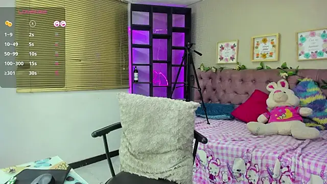 Lia Keen online show from February 15, 2025, 2:04 am