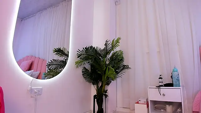 Snapshot of Jasmin_evano29 chatting on January 14, 2025, 6:34 am Jasmin evano29 online show from January 14, 2025, 6:34 am